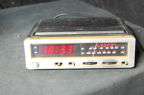 Radio reveil vintage - radio,