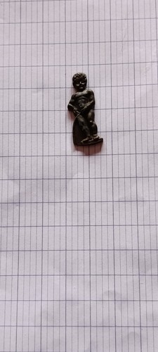 Pin manneken pis symbole - pin's,