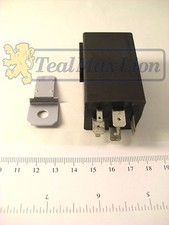 Relais Tachymétrique (pompe à essence) Peugeot 205 309 405 505 605 injection