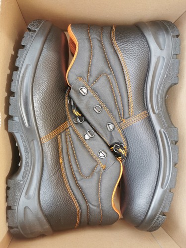 Chaussures sécurité - chaussures,