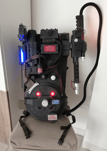 Proton pack ghostbuster spirit - proton-pack,