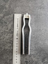 CASSE NOIX RÉVERSIBLE MADE IN