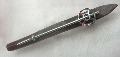 Ancienne broche - (vers,