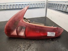 Feu arriere principal gauche