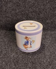 Jolie tirelire WEDGWOOD