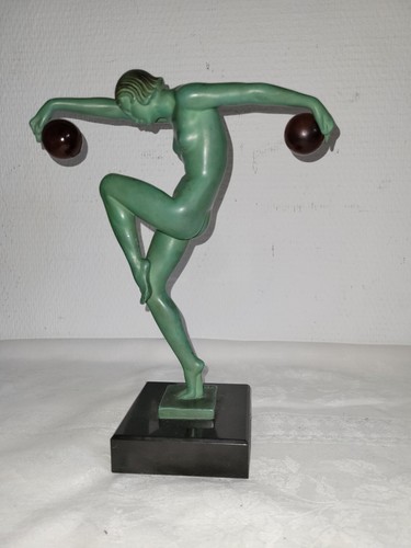 Danseuse nue aux boules art - danseuse,