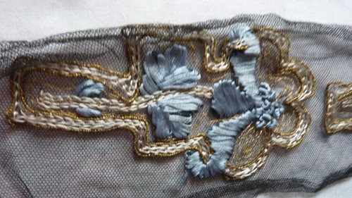 Galon couture rebrodé main - rebrodé,