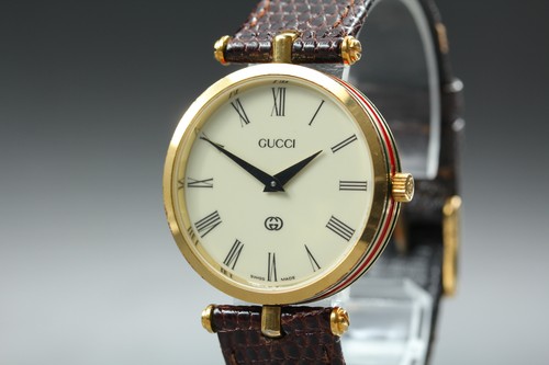 Presque comme neuve montre - [presque,