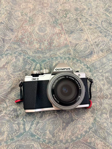 Olympus m10 mark 16mp - mark, ii