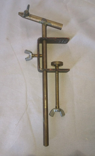 Ancien outil etau fixation - ancien,