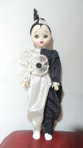 Poupée pierrot plastique - poupée,