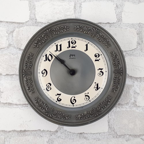 Horloge murale ancienne - , à