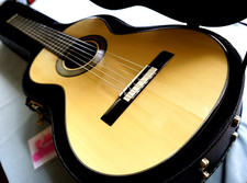 Guitare classique Aria A19C-100N style 19ème siècle