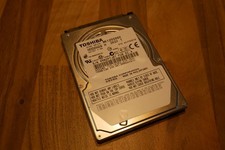 Disque dur interne : 120 Go