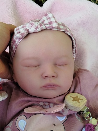 Poupée reborn bébé