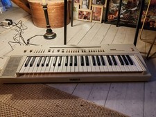 Clavier Yamaha PS-20 en bon état 