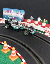 Voiture pour circuit Carrera