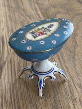 ANCIENNE BOÎTE À BIJOUX sur