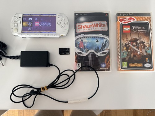 Pack psp blanche jeux - blanche, 2