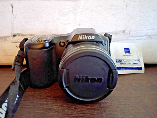 Nikon coolpix l100 10mp - coolpix, black