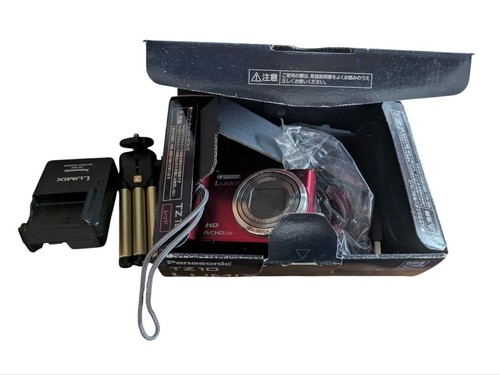 Appareil photo compact rouge