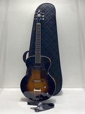The Loar LH-309-VS Electric