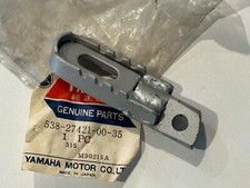 UN CALE REPOSE PIED ORIGINE