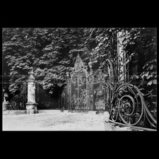 Photo L.000863 ENTRÉE CHÂTEAU DE BOUGIVAL 1930 GRILLE PORTAIL