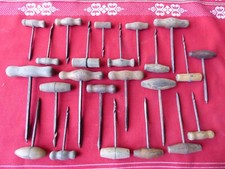 LOT : 23 vrille à bois