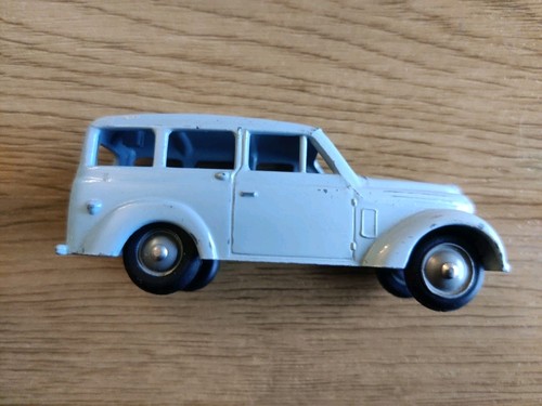 Renault juvaquatre 300 - ,