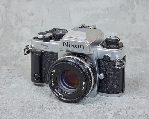Nikon 1 8 ais - nikon,