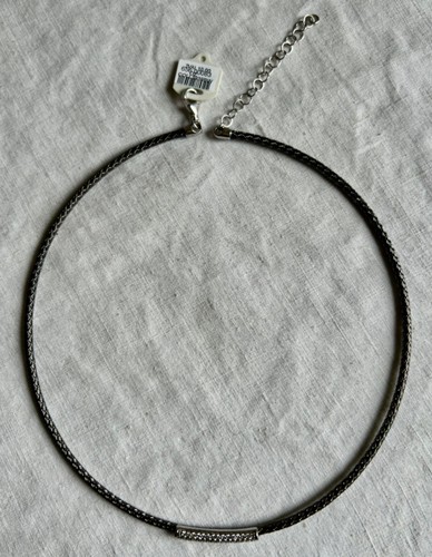 Collier ras cou argent - cou, en