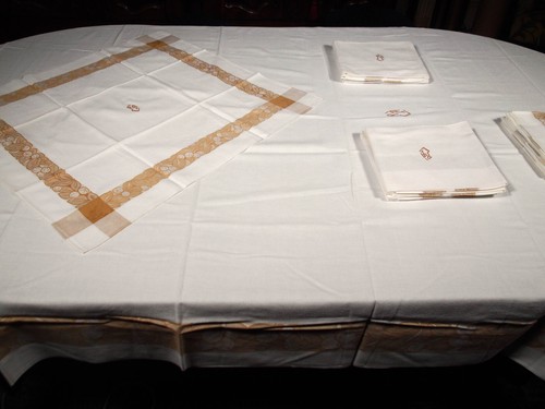 Table service cutlery - table,