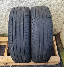 2 Pneus été 215/60 R17 96H
