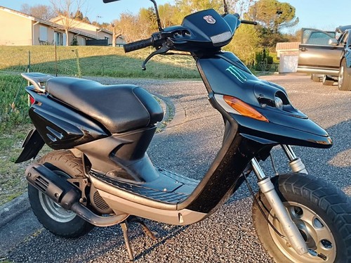Vend échange scooter - vend,