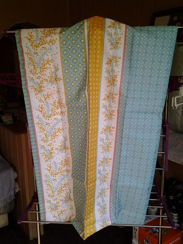 Nappe fleurie neuve dimensions - neuve,