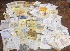 LOT de dizaines d'étiquettes
