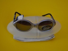 Lunettes de soleil bébé