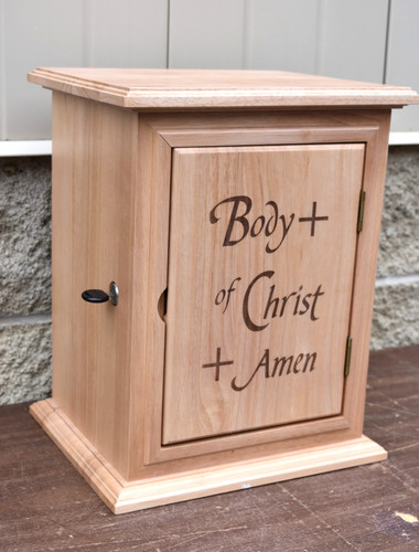 Wood tabernacle with key - with,