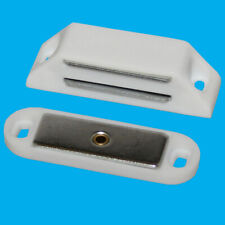 2x Blanc Magnétique Résistant Catches, Placard Porte Garde-Robe, 6kg Tirer