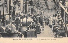 CPA 92 PUTEAUX / USINES DE DION BOUTON / UN ATELIER DE TOURS VERTICAUX