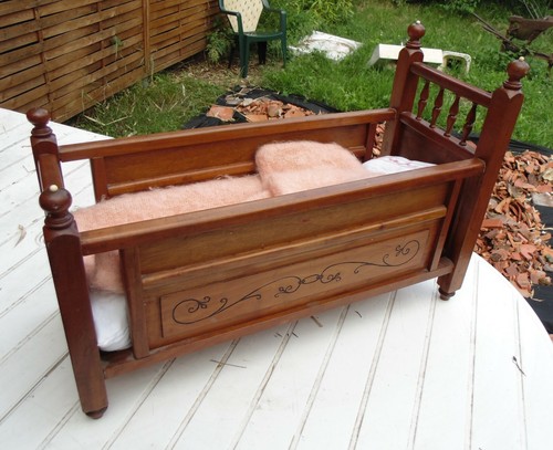 Grand lit poupée - poupée,, décor