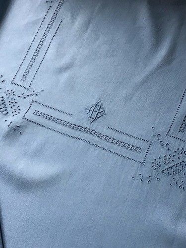 Grande nappe ancienne 2m40 - grande,