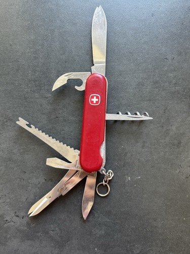 Couteau suisse wenger delemont - wenger,