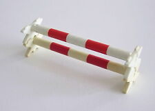 Playmobil (T11c01) EQUESTRIAN CENTER - Lot of 2 Yellowed Jumping Barriers