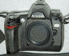 NIKON D70