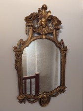 PETIT MIROIR EN BOIS SCULPTÉ