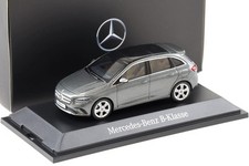 1:43 Herpa Mercedes B-Class W247 Gris Montagne Version Concessionnaire