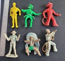 Lot 6 figurines indiens cowboy