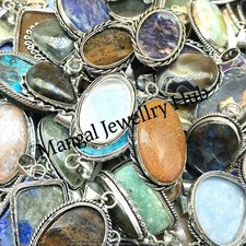 Lot de pendentifs tendance